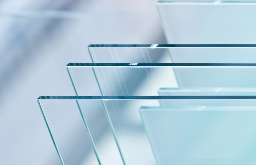 Como Escolher o Tipo Ideal de Vidro em Santa Maria: 5 Dicas vidros e1765280975492